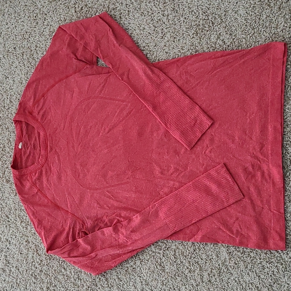 Nice lululemon swiftly long sleeve top size 10